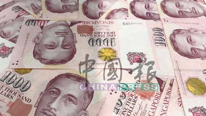 串通男友和他母亲 图骗110万贷款 女会计监51月