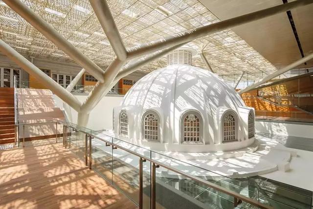 林俊傑做形象大使,周傑倫念念不忘,新加坡有什麽好玩?