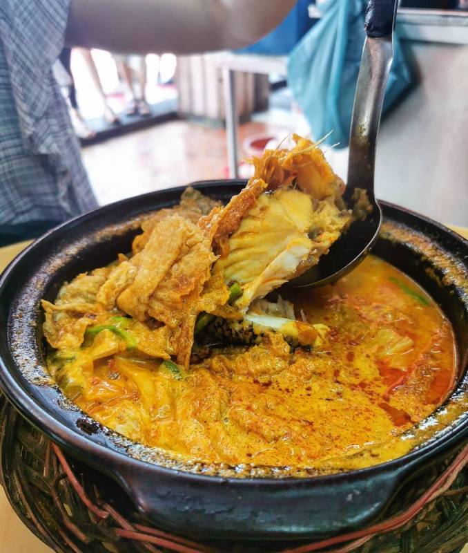 新山阿福街著名金龙咖喱鱼头,新加坡开卖!以前排队一小时,现在方便宅家吃