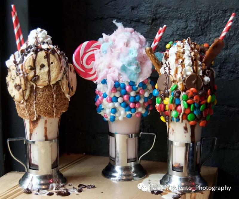 新加坡最大的奶昔?Biggest milkshake in Singapore