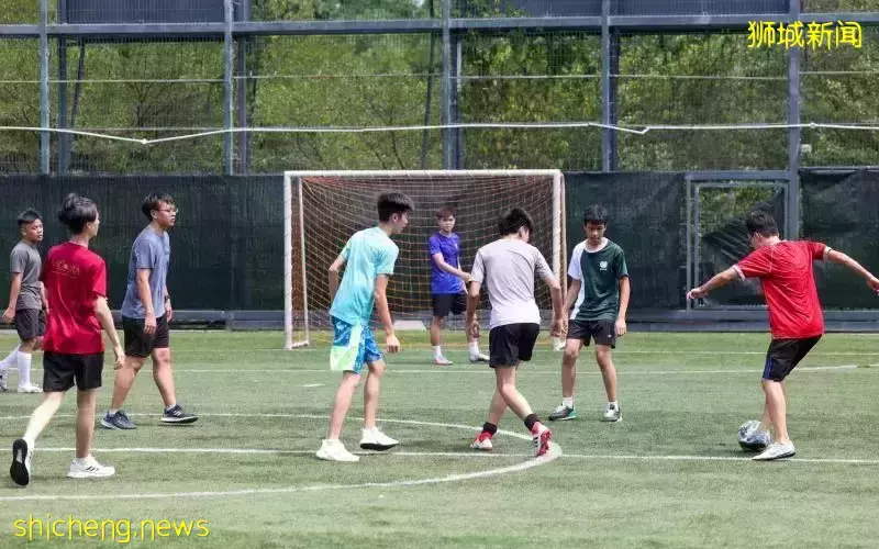 學習、運動、娛樂、節日…隨著防疫措施放寬，新加坡日常生活逐漸恢複