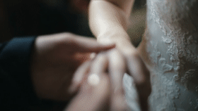 新加坡著名悬案：两名儿童诡异失踪，神秘人揭露儿童母亲特殊身份