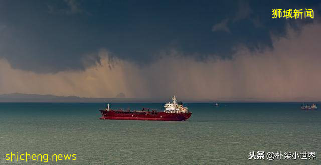 新加坡周边岛屿——实马高岛，一个由垃圾填埋的岛屿