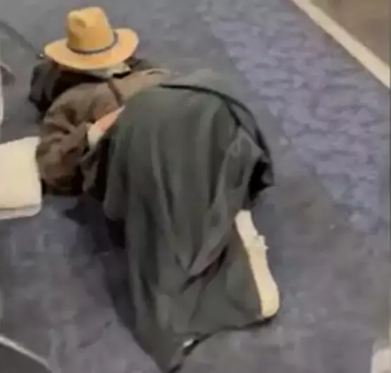 这趟新加坡至中国航班停飞!美国再取消2400航班,华人回国无望