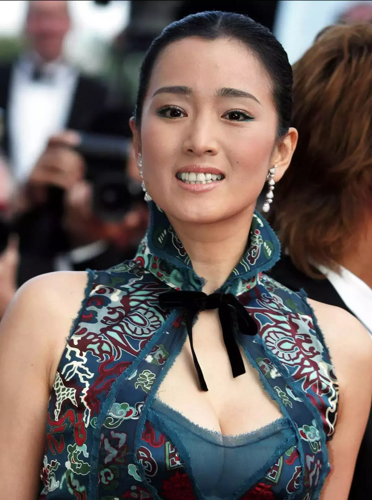 巩俐是新加坡籍的？新加坡还有哪些冷知识，网友：真羡慕