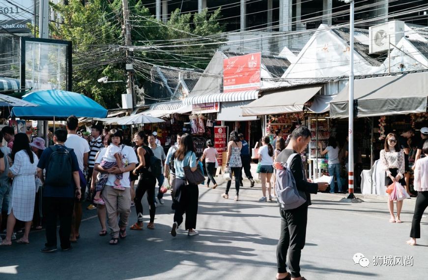 Bangkok’s Chatuchak night market coming to Singapore early 2020