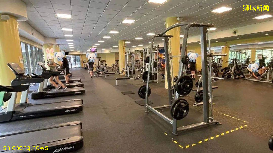 NUS校園初印象 .