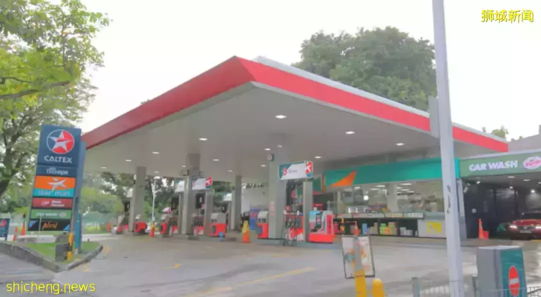 新加坡打油工误把汽油添到柴油车，要赔1500