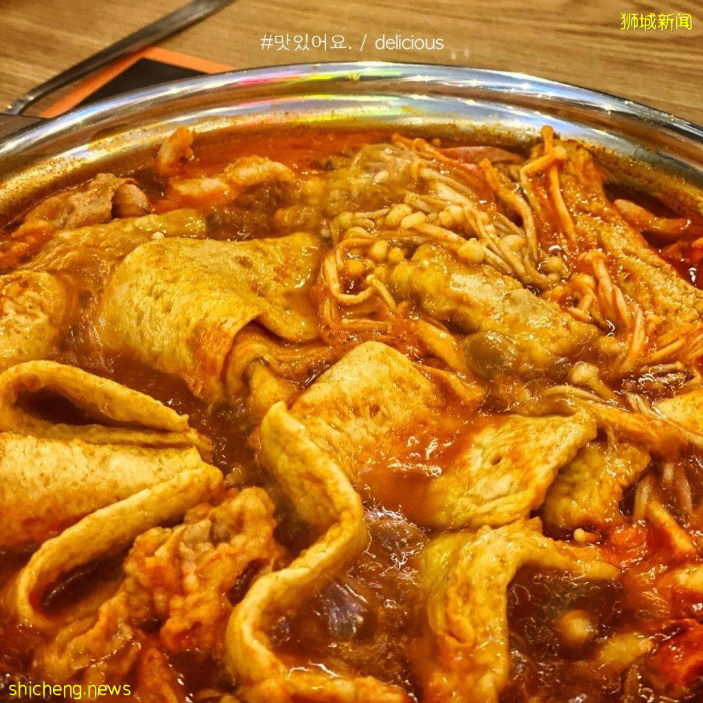 “90 Minutes”$14.90++暢吃韓式年糕火鍋🥘30多種食材、七種醬料湯底,自助餐走起