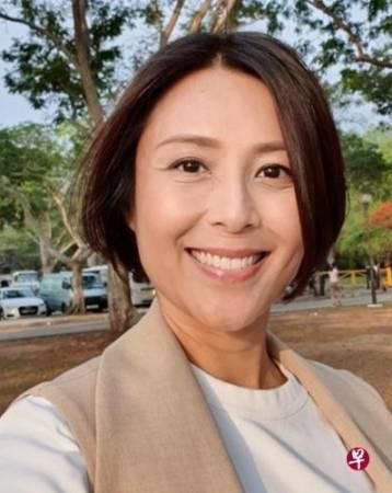 曾诗梅从小爱书 不爱洋娃娃