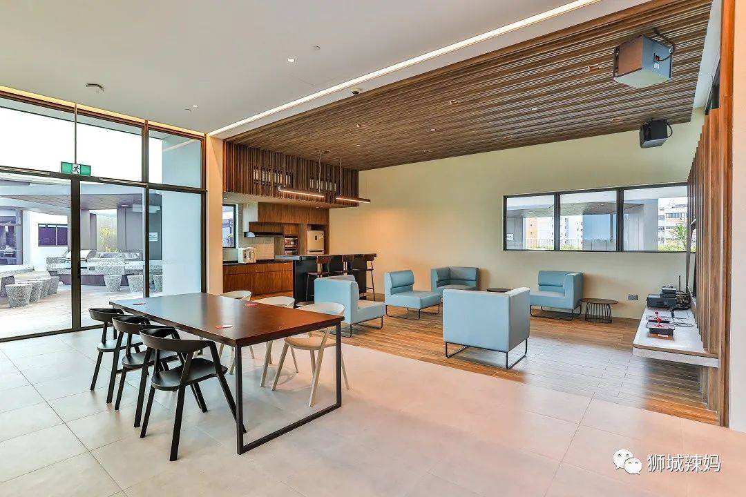 這麽貴的室內遊樂場,竟然有50萬新加坡人去瘋狂炫技!到底有啥好玩的