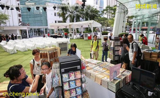 第36屆新加坡書展步入尾聲，各書商擴大促銷活動