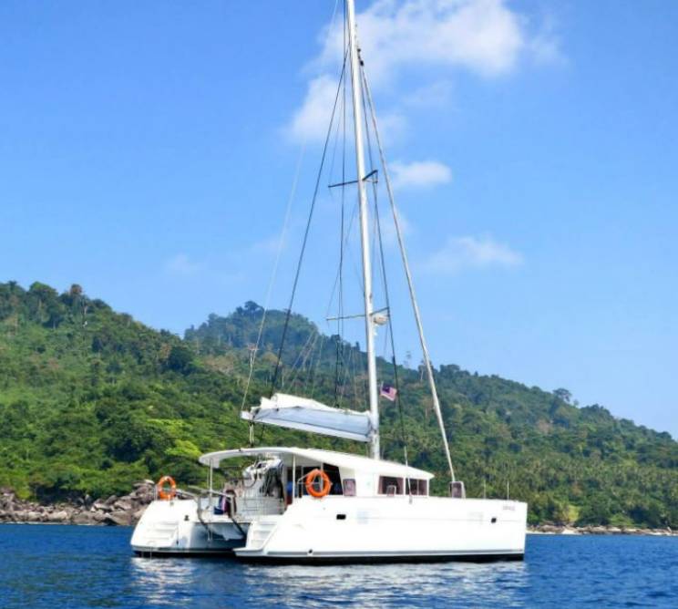 出海轰趴看日落！新加坡游艇攻略，低至89元/人