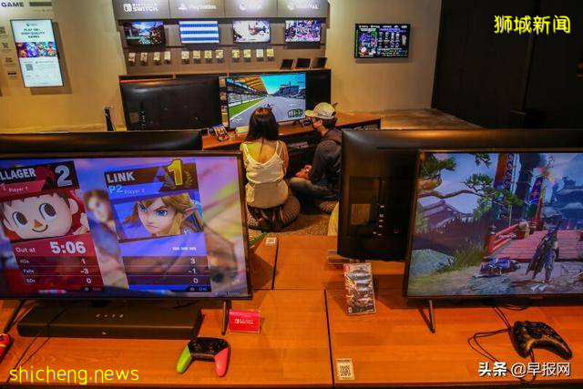 新加坡最大电竞体验中心长啥样