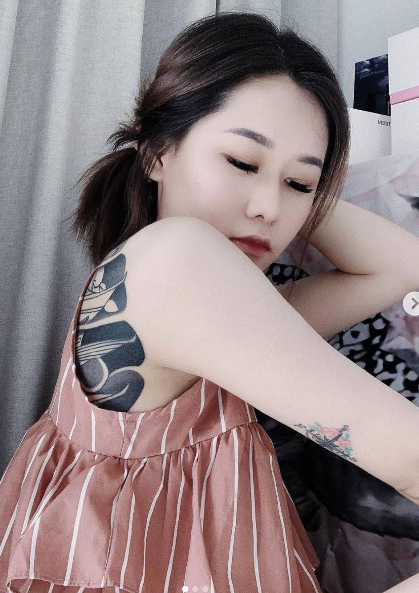 新加坡"最美"女網紅風光出獄了!她過得怎麽樣