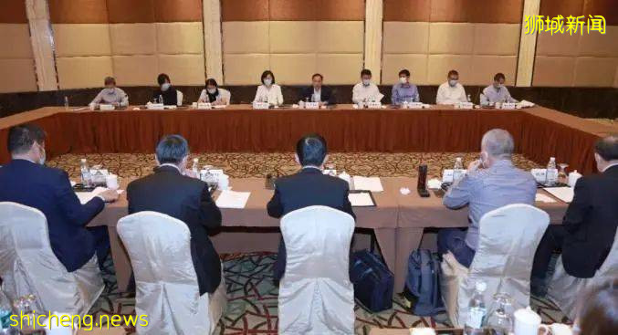 新加坡企业专场圆桌会议在上海召开