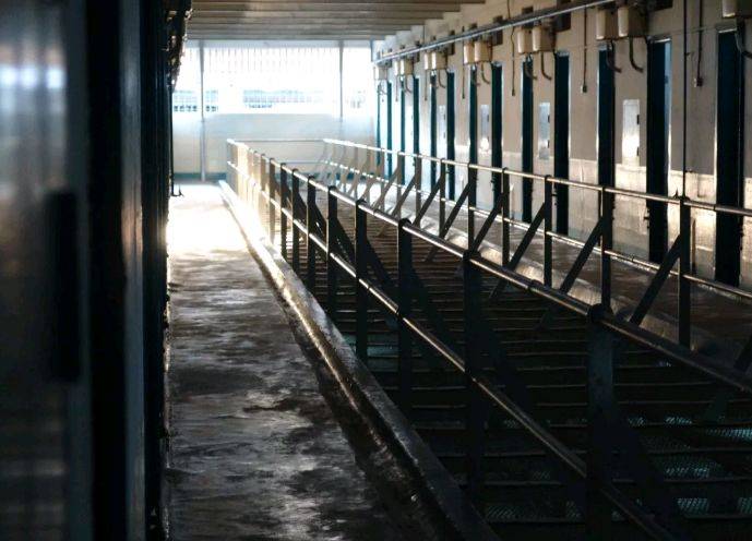 新加坡監獄生活揭秘!在新加坡入獄的中國人自述親身經曆