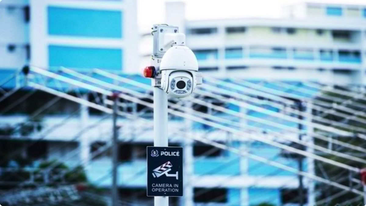 新加坡全島安裝了將近90,000台攝像機，持續增加中