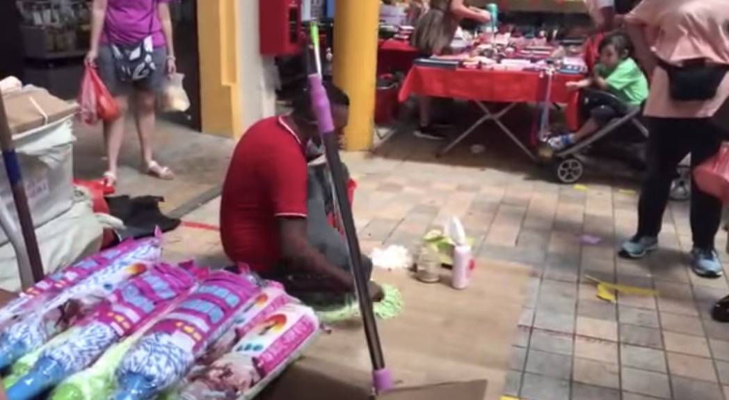 驚呆！印度小哥在新加坡街頭狂飙中文、福建話！網友跪了：比我說得好多了