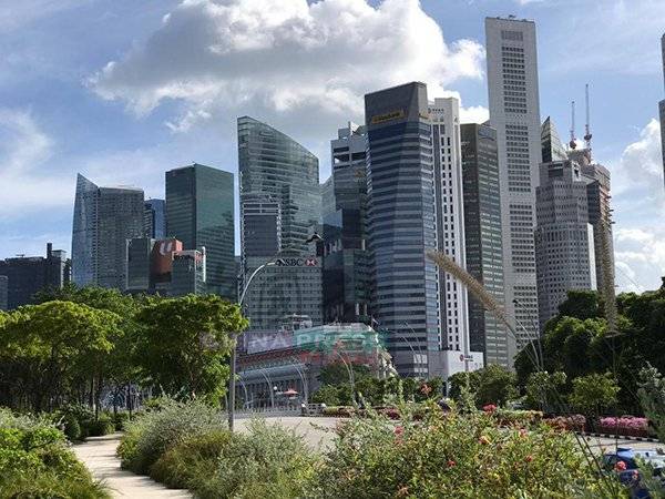 ◤肺炎疫情◢3马劳同住  先后中镖