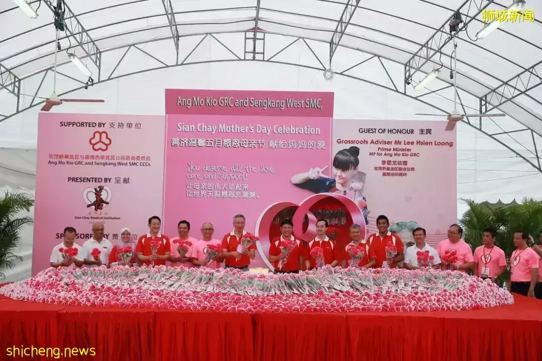 新加坡热心公益的慈善家,一出手就捐赠了$50万新元