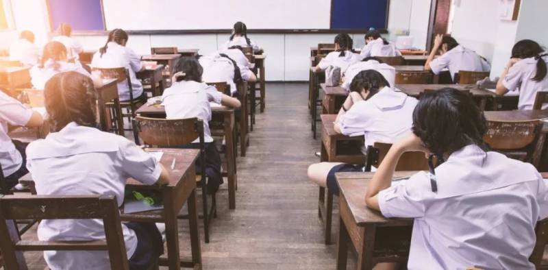 新加坡教育部每年将多投入900万新币增加助学金、提升助学津贴援助低收入家庭学生