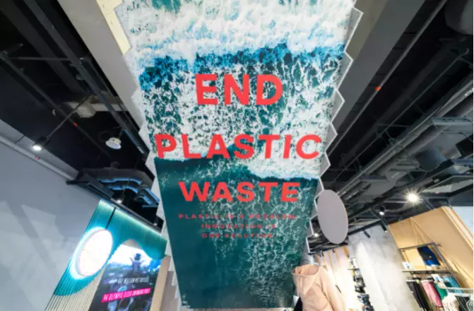 购购购!号称新加坡最大阿迪达斯新店开业