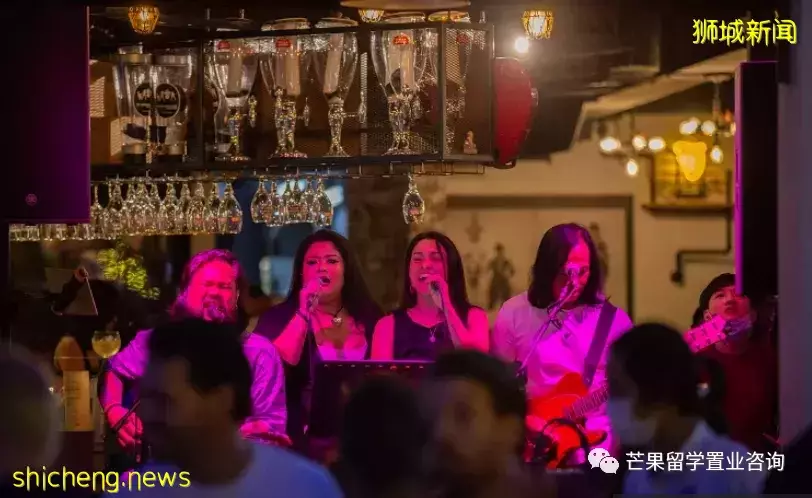 來新加坡7年，結婚生子，我們一家三口還是決定放棄PR回國了