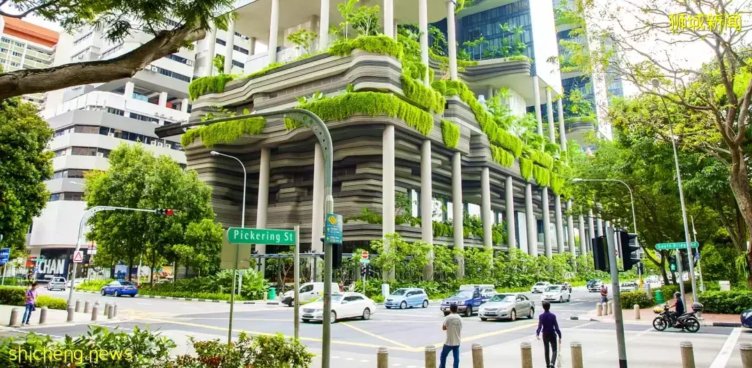新加坡從“城市花園”到“花園中的城市”，再到“自然之城”的曆程