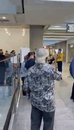 實拍!新加坡西部宜家新店開業擠爆了,門外等了2000人