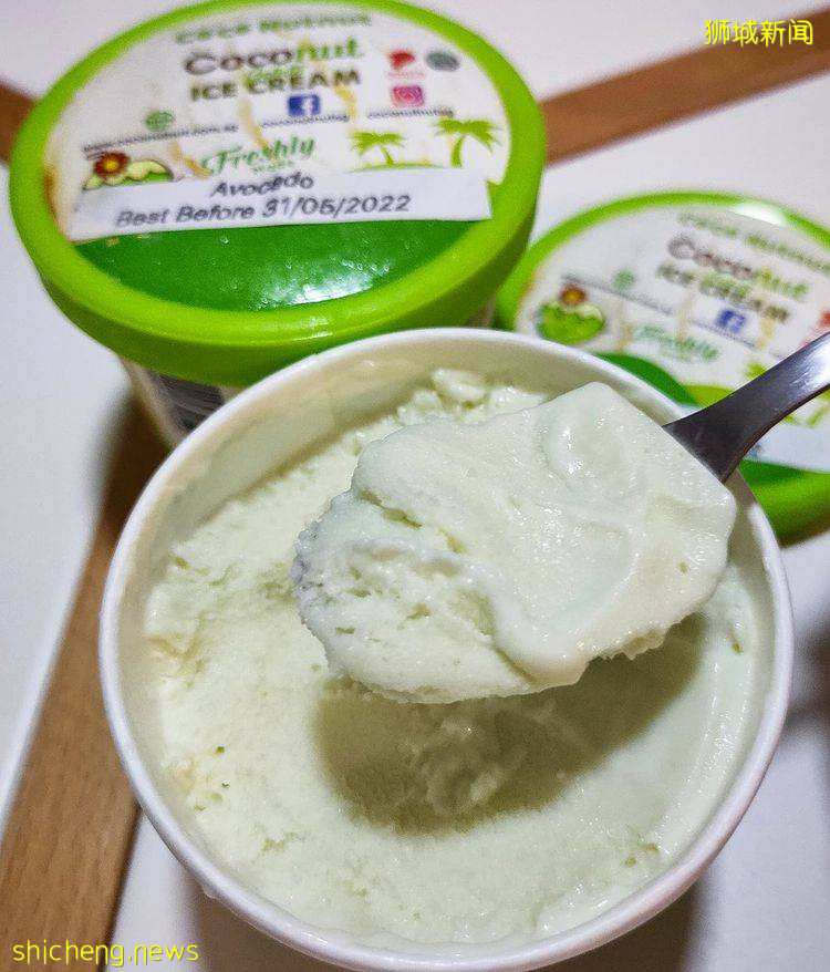 夏天必喝！盘点新加坡爆款椰子饮品🥥冰凉清爽、消暑解渴，实在很好喝椰🤩 