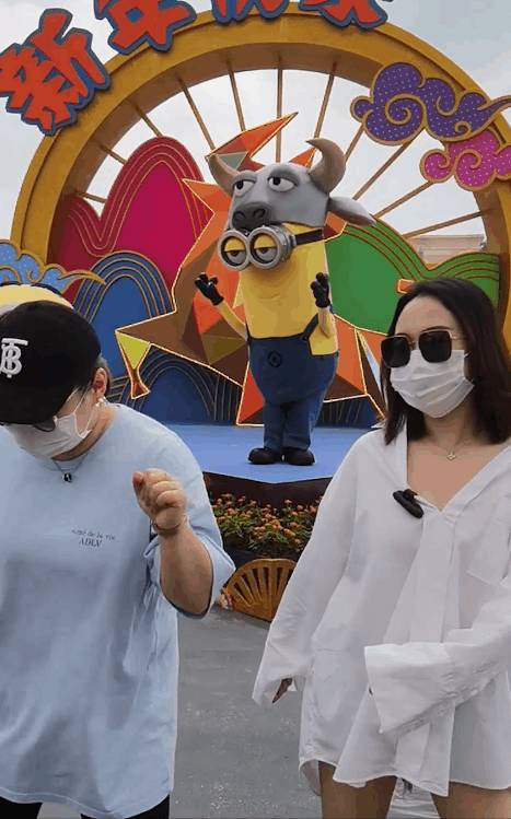 過年必玩!海洋館尋金元寶,環球影城12生肖小黃人激萌拜年