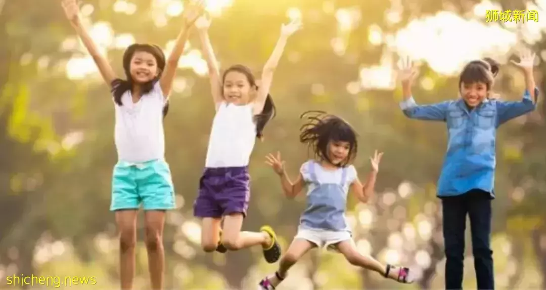 隐身6年、半夜做饭、家有两个老婆......我的新加坡邻居们的神奇故事