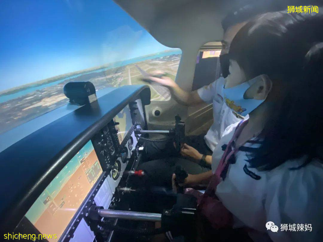 沖上雲霄！僅$75就能體驗開飛機的感覺！新加坡這間飛行學校太贊了