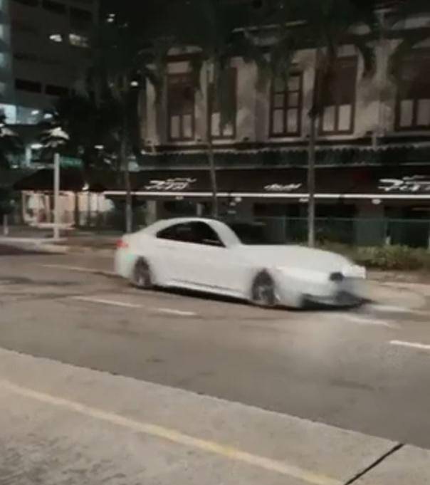 寶馬撞店屋起火5死 車禍前五秒視頻曝光