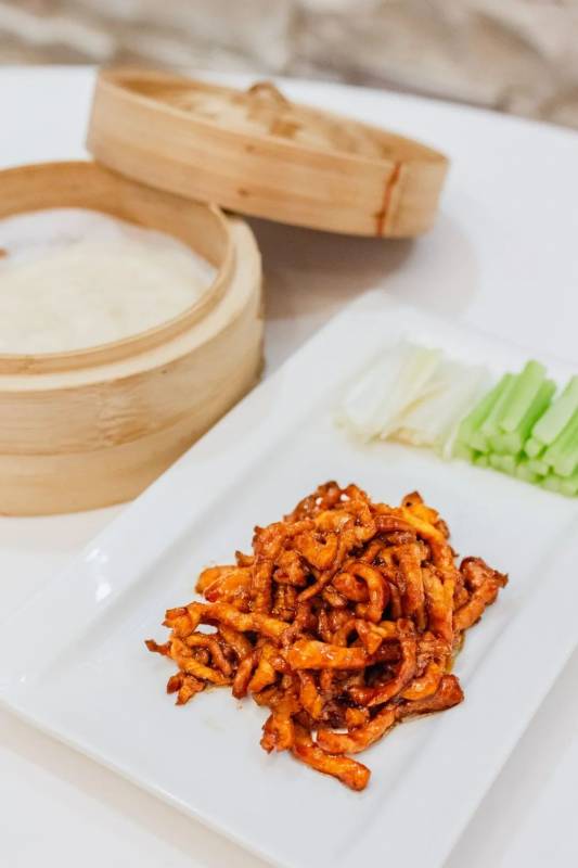 三人行新店開業!三人來吃就送招牌菜!全島三店同慶