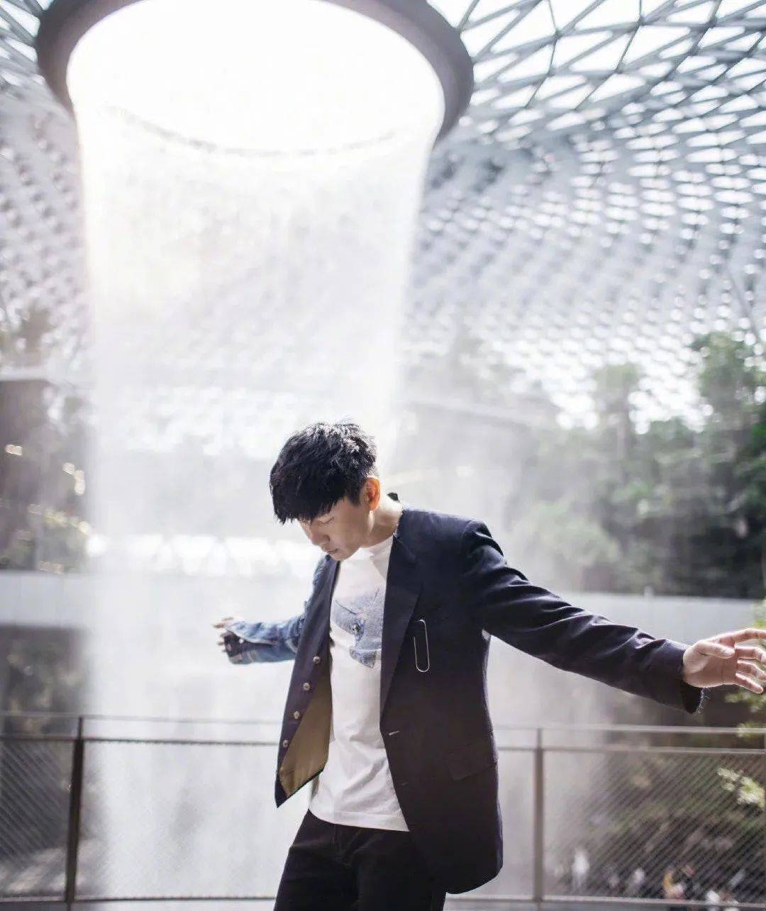 你知道新加坡的“瀑布魅力”麽