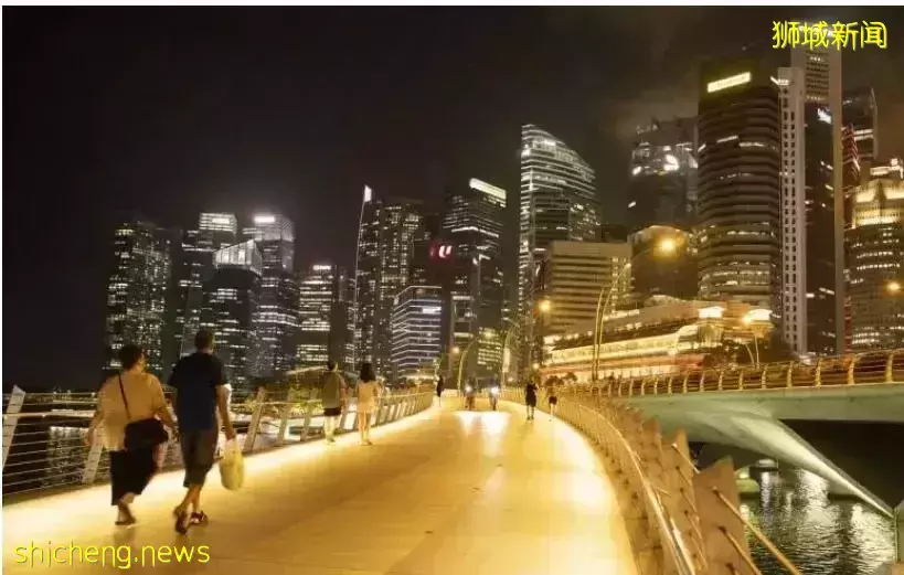 “想你的夜,求你让我再爱你一遍 ”后疫情时代你有多久遗忘了新加坡的夜