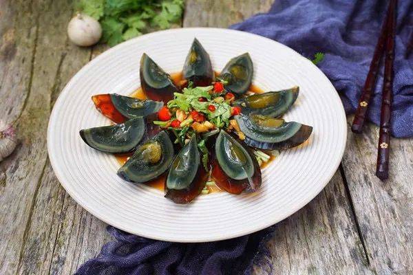 【美食情报局EP4】狮城火锅鸡，食鸡人士都为其疯狂打call