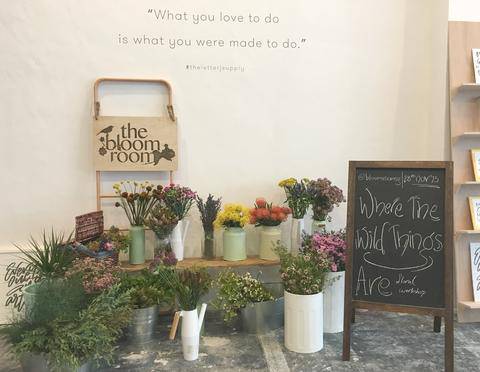 想学花艺的朋友们,新加坡这7家店收好不谢!还能考硕士文凭