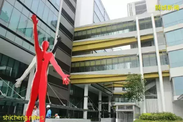 新加坡管理学院伍伦贡大学课程含金量