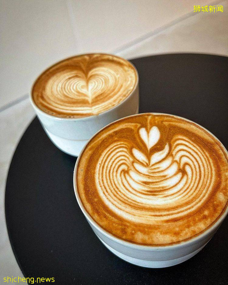 黑白极简风Cafe“Abseil”🖤全店只有五张桌子!静谧环境下品味咖啡☕