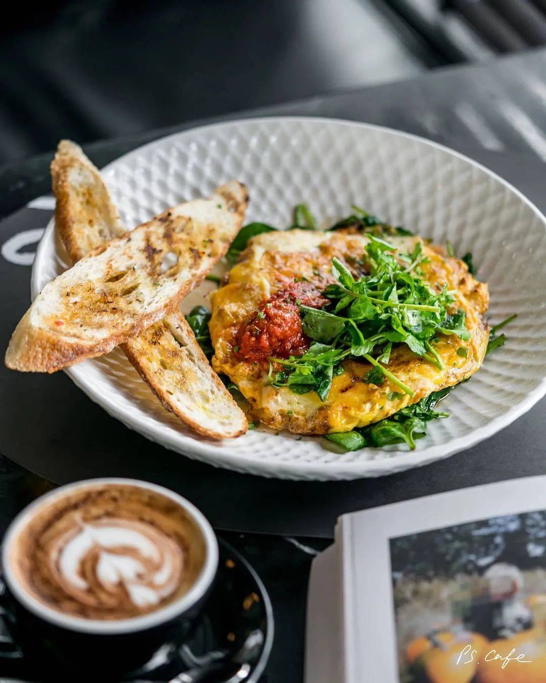 小資逛吃、情調約會聖地，Dempsey Hill一條街就夠了