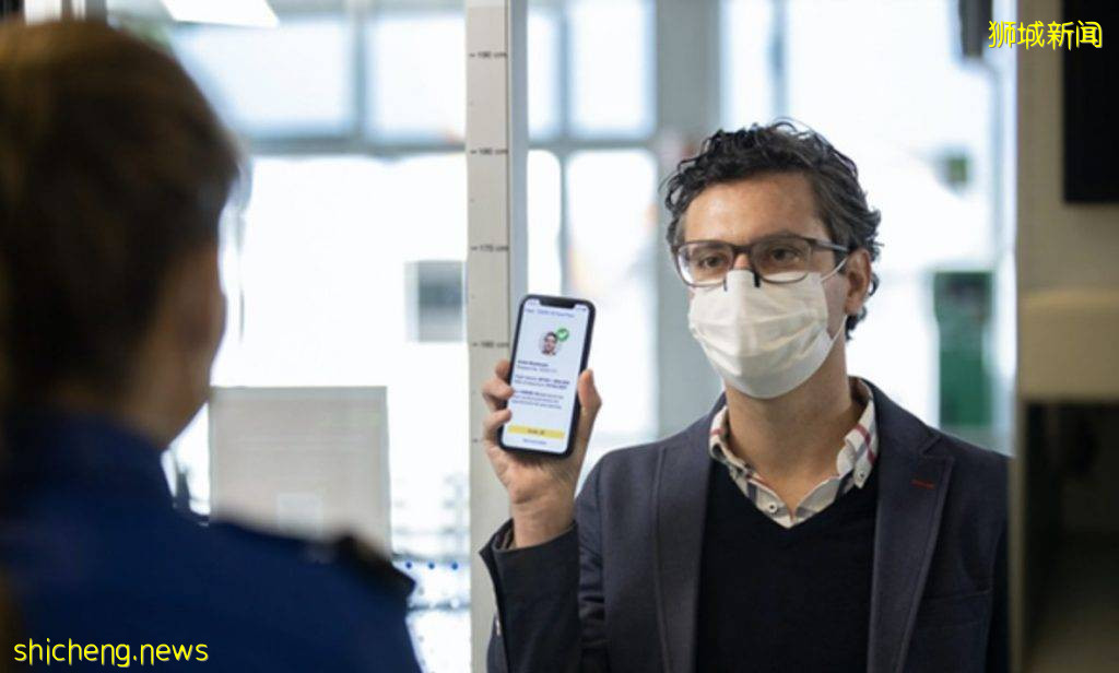 新加坡恢複堂食🍴 有空調的美食廣場未接種疫苗者將拒之門外⚠️ 僅限打包外帶