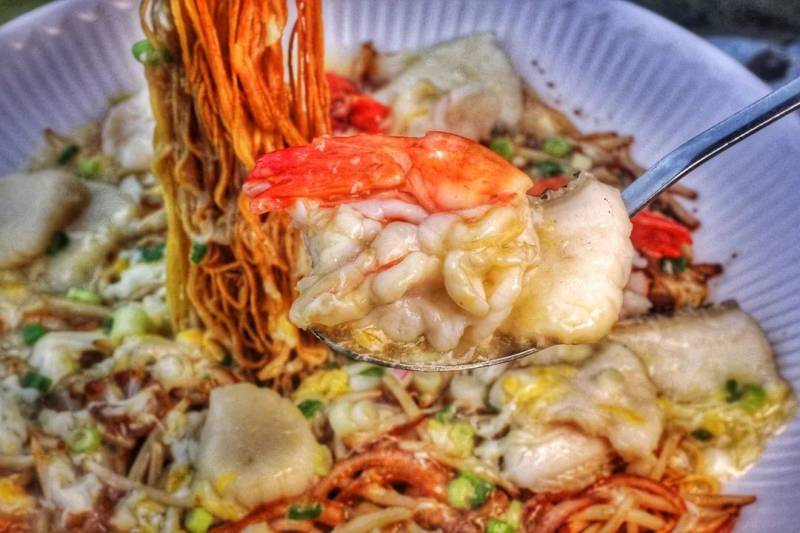 狮城港式粤菜四大名厨之一,坐镇新加坡河畔20年老字号,为你带来惊喜和福利