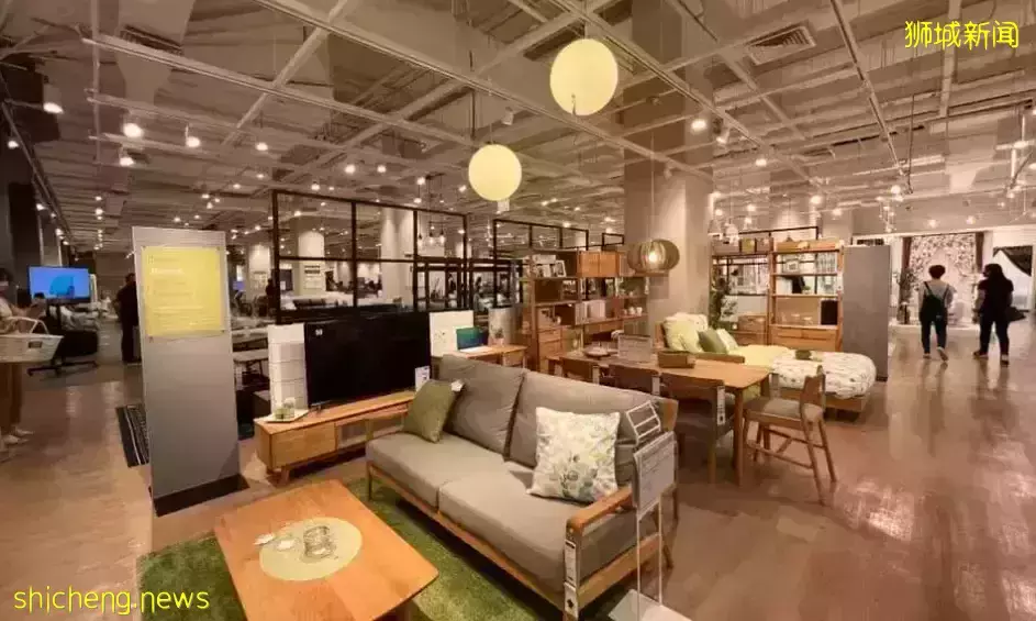 一波新店登陸坡島!樂高首家主題店、日本第一家居、冠軍日式咖喱