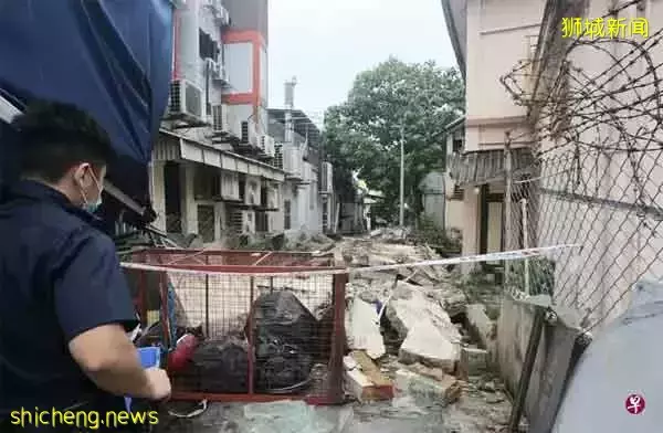 丹戎加东40年洋房   20米围墙突倒塌