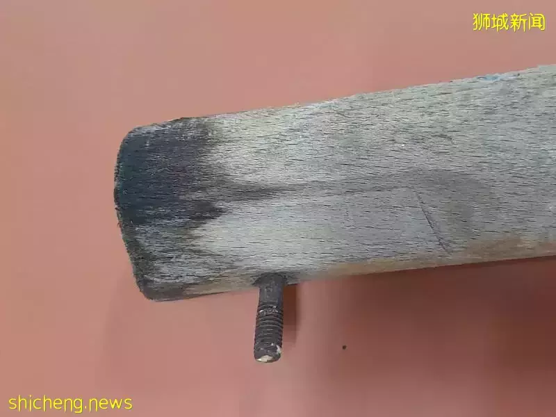 抢生意惹祸? 摊贩遭棍袭 螺钉插头缝9针