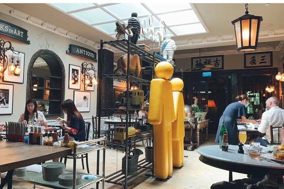 马路边藏得很深的馆子