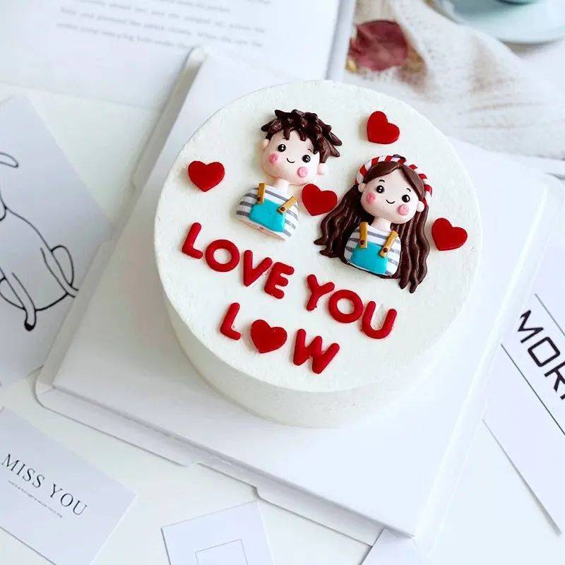 叮咚!你有一個情人節蛋糕請簽收!比玫瑰還好看的花也來了